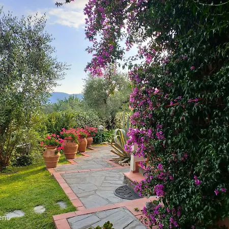 Chiara Apartment Caniparola di Fosdinovo